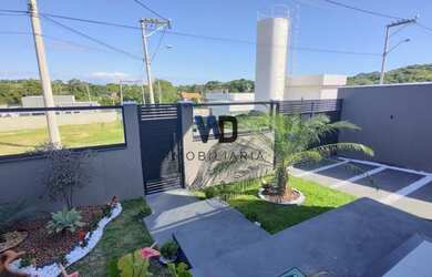 Imagem 2: Casa de condomínio para venda possui 126 metros quadrados com 3 quartos em Pindobas - Mari