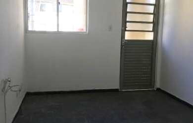 Imagem 5: Apartamento em Inhoaiba