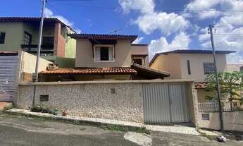 Imagem 2: CASA À VENDA C/ 4/4, SENDO 2 SUÍTES E 2 PAVIMENTOS AO LADO DO SALVADOR NORTE SHOPPING