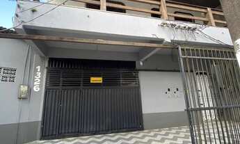 Imagem: Casa de 3 pavimentos, 3 suítes na Sacramenta