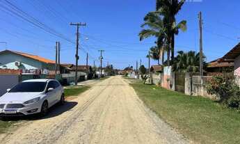 Imagem 7: Duas casas em um terreno