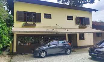 Imagem 3: CASA com 5 dormitórios à venda com 300m² no bairro Tingui - CURITIBA / PR