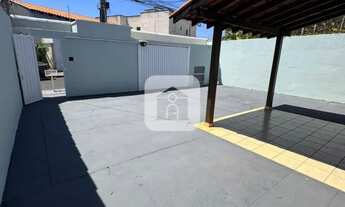 Imagem: Casa Para Venda No Bairro Jardim Botânico