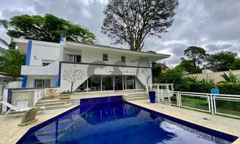 Imagem: Casa de Condomínio - 4 Dormitórios (Suítes)