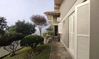 Imagem: CASA COM 4 QUARTOS NO BAIRRO FENAVINHO EM