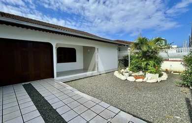 Imagem 4: Casa com 1 suíte(s) mais 2 quarto(s) à venda no bairro Enseada em São Francisco Do Sul, po