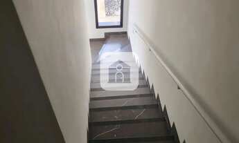 Imagem 4: Casa geminada para venda no bairro Novo Mundo