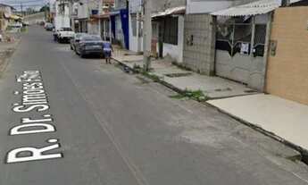 Imagem 4: Casa com AP e uma quitinete