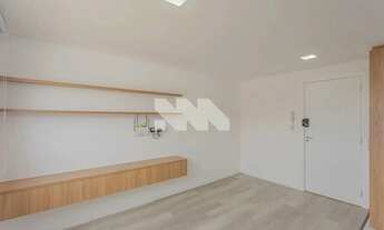 Imagem 6: Duplex mobiliado próximo à UniCuritiba