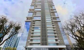 Imagem 2: Bélissimo Apto a Venda no Bairro Água Verde - Curitiba - PR