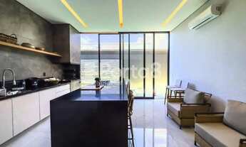 Imagem 7: Ampla Residência à Venda e Locação no Eco Village 1 - Seu Novo Lar com Segurança e Lazer C