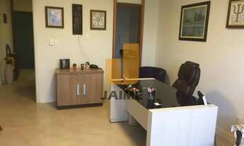 Imagem 2: Conjunto comercial bem distribuído, com recepção, 1 vaga e ótima localização