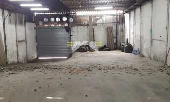 Imagem 3: * GALPÃO PARA LOCAÇÃO DE 151m² (8x19) COM 1 SALA COMERCIAL - ÓTIMA LOCALIZAÇÃO - Para Mai