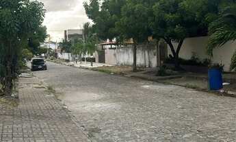 Imagem 4: Apartamento 3:qtos + DCE, à 50 mts a beira mar do Bessa, vista mar...R$ 3.000