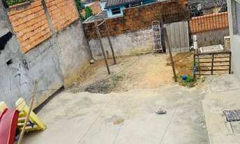 Imagem: Casa e terreno excelente oportunidade!