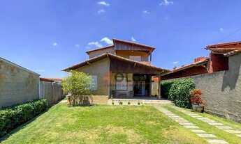 Imagem: Casa em condomínio no centro de Gravatá