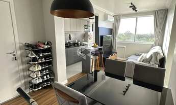 Imagem 2: Apartamento de 2 Dormitórios Semi-Mobiliado com 1 Vaga em Ipanema