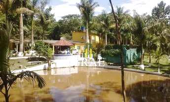 Imagem: Chácara 4300m², com 3 quartos, lago e