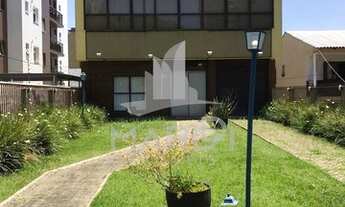 Imagem: PORTO ALEGRE - Prédio Inteiro - Tristeza