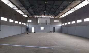 Imagem 2: Aluga-se Galpão 900m2 de Área Construída Aleixo Manaus !