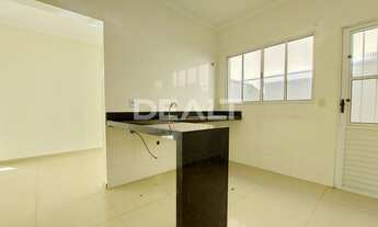 Imagem 3: Casa com 3 dormitórios e quintal amplo á venda no condomínio Real Park em Sumaré