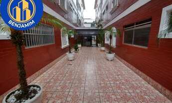 Imagem 2: Amplo Aptº 1DT c/Sacada Frente Rua - 50mts da Praia - Ótimo Local