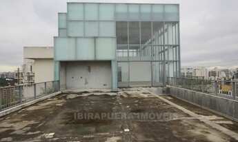 Imagem 4: Cobertura duplex envidraçada com 1.060m2 úteis