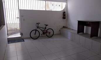 Imagem 6: Aluga-se quartos para moça