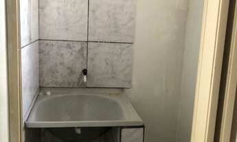 Imagem 2: Kitnet com 2 quartos pequeno no centro zap