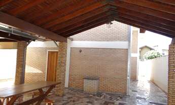 Imagem 3: Sobrado em Excelente Localização - 3 Suites