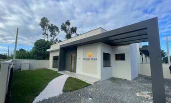 Imagem: Casa de esquina com 2 dormitórios à venda