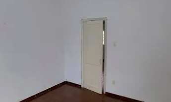 Imagem 6: Apartamento para aluguel possui 60 metros quadrados com 2 quartos em Braunes - Nova Fribur