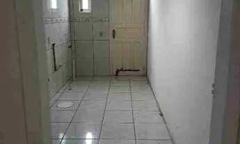 Imagem 6: Terreno com 2 casas