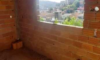 Imagem 4: Terreno com duas casas construídas sem acabamento em Cotia-SP