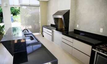 Imagem 3: Casa de condomínio para venda com 300 metros quadrados com 3 quartos