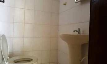 Imagem 2: VENDO CASA COM QUINTA 95MIL