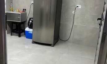 Imagem 3: Sobrado com 2 casas no quintal vagas para 4 carros