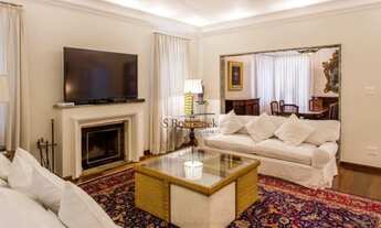 Imagem 2: Casa de Alto Padrão localizada no Jardim Paulista com 450 m2, 4 dorm