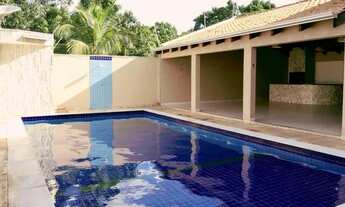 Imagem 2: Casa do condomínio Flores do cerrado. ao lado do buffet Leila Malouf