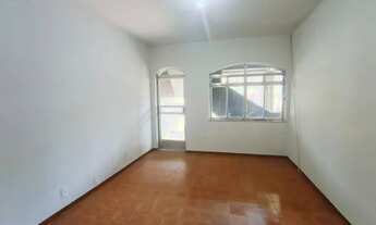 Imagem 5: Casa com 3 dormitórios para alugar por R$ 2.180,00/mês - Santa Luzia - Juiz de Fora/MG