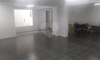 Imagem 6: Sobrado de 300m2 para fins comerciais