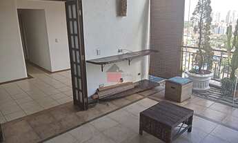 Imagem 2: Linda Cobertura Penthouse à venda, vista panorâmica com piscina e churrasqueira no apartam