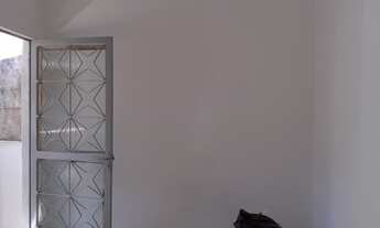 Imagem: Quitinete para aluguel possui 18 metros