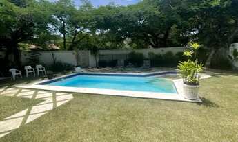 Imagem 3: Casa de condomínio para aluguel possui 700 metros quadrados com 4 quartos