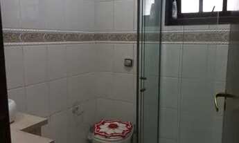 Imagem 4: Casa de condomínio térrea para venda possui 225 metros quadrados com 6 quartos