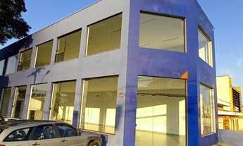 Imagem: Salão comercial de esquina, em avenida