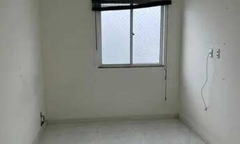 Imagem 2: Apartamento para alugar no bairro Vila de Abrantes (Abrantes) - Camaçari/BA