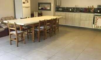 Imagem 7: Casa com 190m2 de AP, totalmente cercada Terreno 13x30m Frente norte ( ótima po