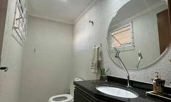 Imagem 2: Sobrado para aluguel possui 160 metros quadrados com 3 quartos