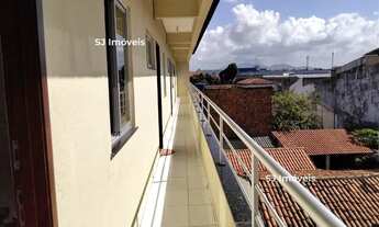 Imagem 2: Apartamento compacto próximo à Av. Professor Gomes de Matos, com diversos estabelecimentos